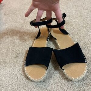 Elegant Black Espadrille Flats